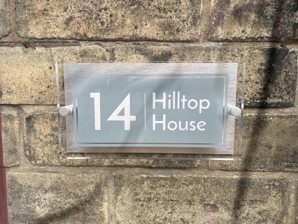Hilltop House Уитби Экстерьер фото